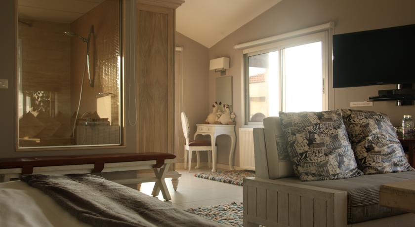 Фото 
Anahit Guest House
