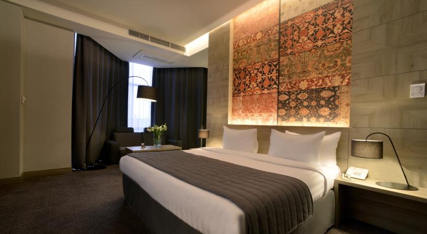 Фото 
Villa Diamond Guest House
