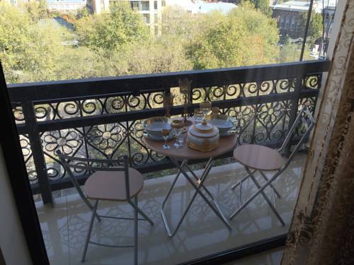 Фото 
Anchorage Bed & Breakfast
