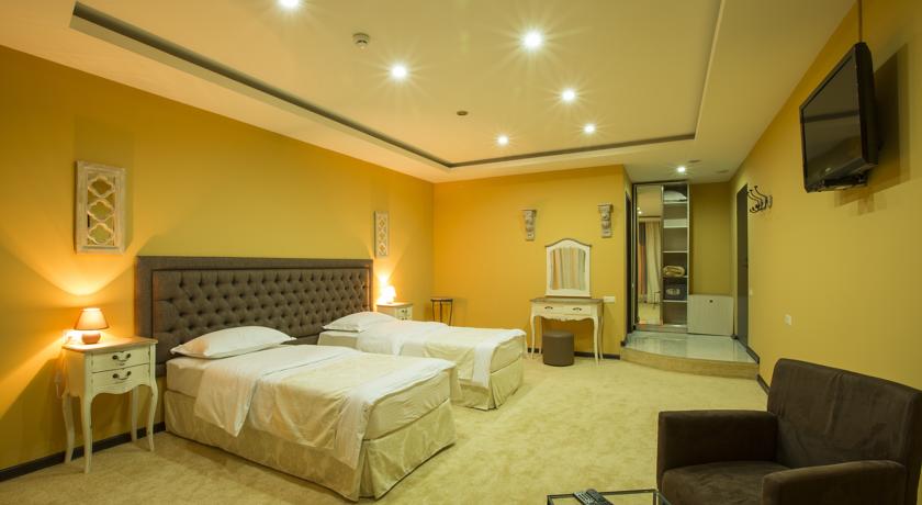 Фото 
Hotel Mocking Bird Hill
