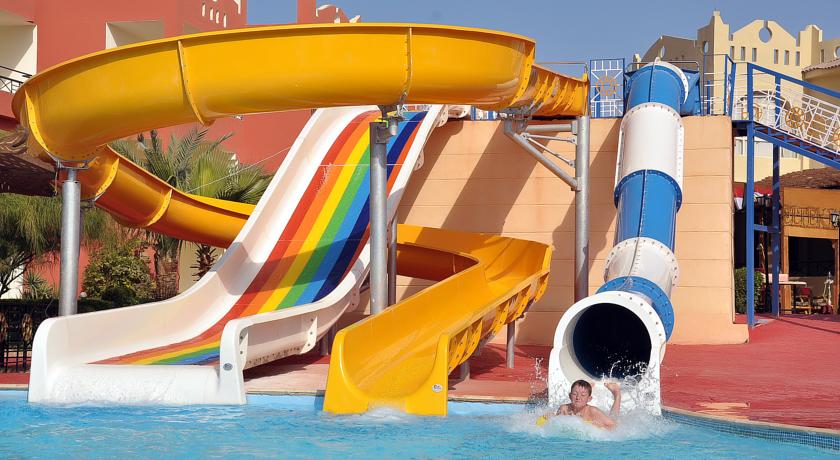 Фото 
St.Joseph Hotel
