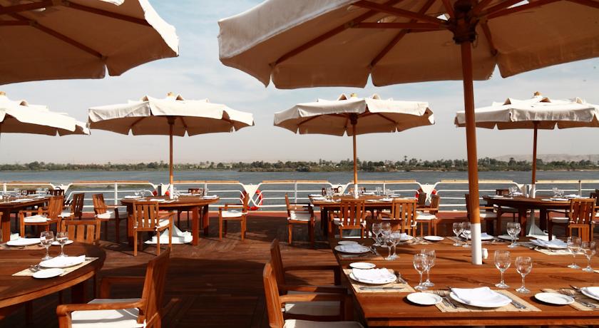 Фото 
Yasmina Hotel
