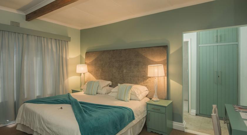 
La Villa Inn
