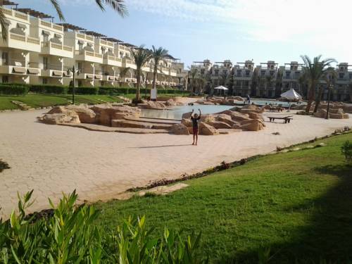 Фото 
Deep Blue Divers Hostel Dahab
