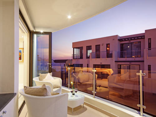 Фото 
San Juan Marriott Resort and Stellaris Casino
