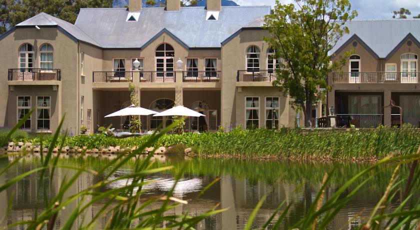 Фото 
El Canario by the Lagoon
