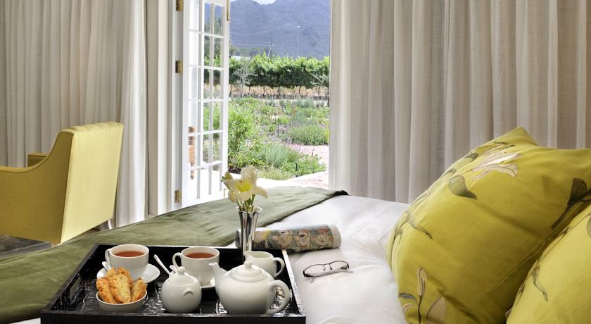 Фото 
The Wave Hotel Condado
