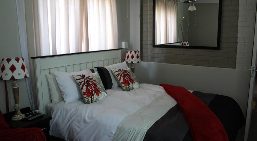 Фото 
Dos Angeles del Mar Bed and Breakfast
