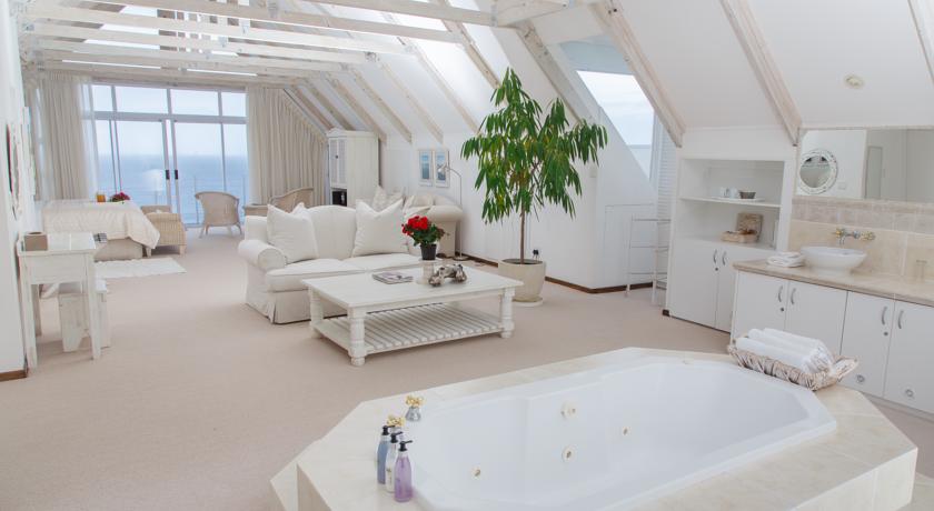 Фото 
Punta Beach
