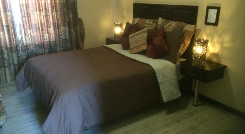 Фото 
Royal West Indies
