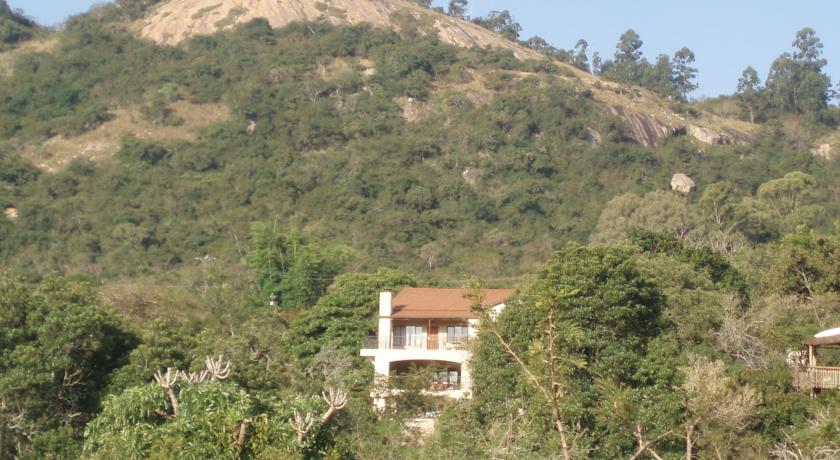 Фото 
The Inn at Grace Bay
