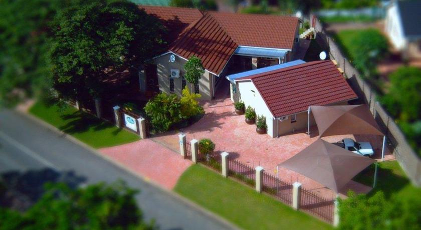 Фото 
Windsong Resort
