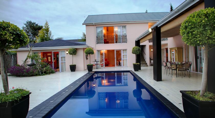 Фото 
Sunview Condos
