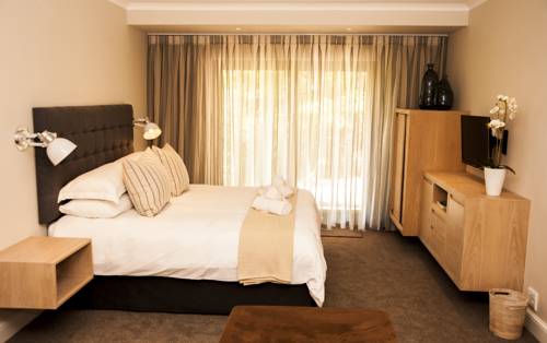 Фото 
The Inn at Grace Bay
