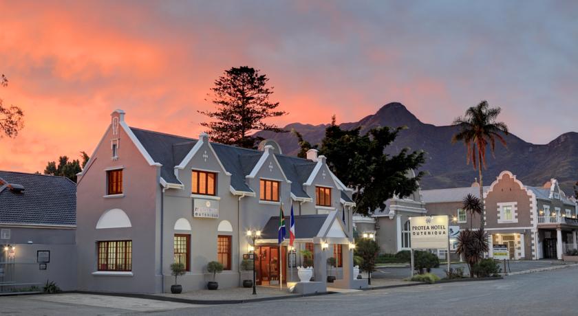 Фото 
Point Grace Resort
