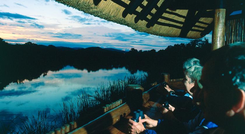 Фото 
The Venetian on Grace Bay
