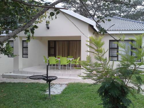 Фото 
Peridot Place III
