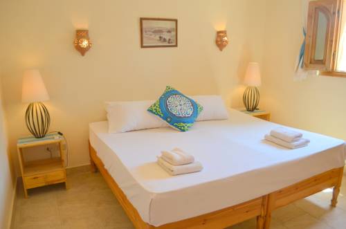 Фото 
Transit Alexandria Hostel
