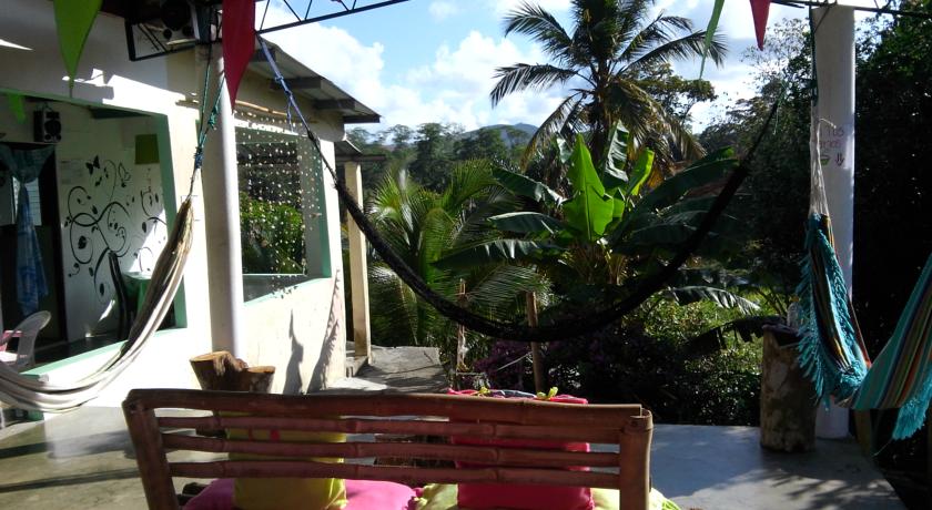 Фото 
Shiny Ocean Hotel
