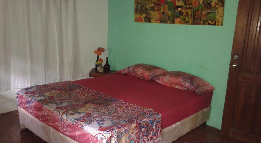 Фото 
Zheng Da Homestay
