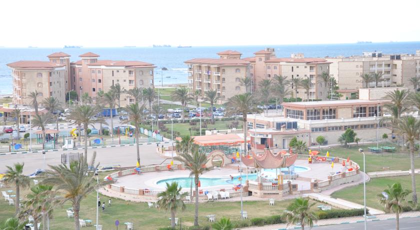 Фото 
Swiss Inn Pyramids Golf Resort
