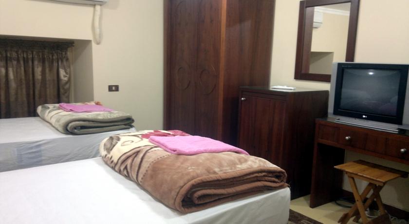 Фото 
Bonne Vie 2 Hotel
