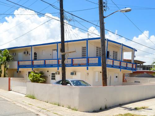 Фото 
Smokey Cat B&B
