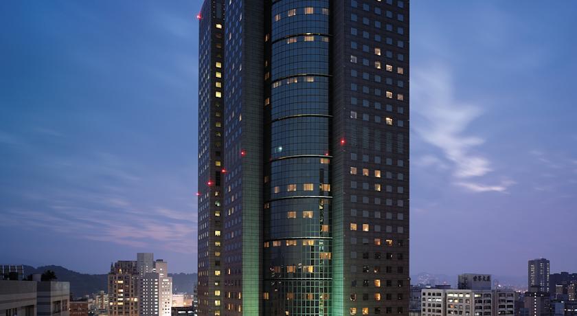 Фото 
Garden Plaza Hotel
