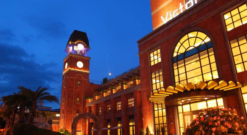 Фото 
Warner Leisur Hotel
