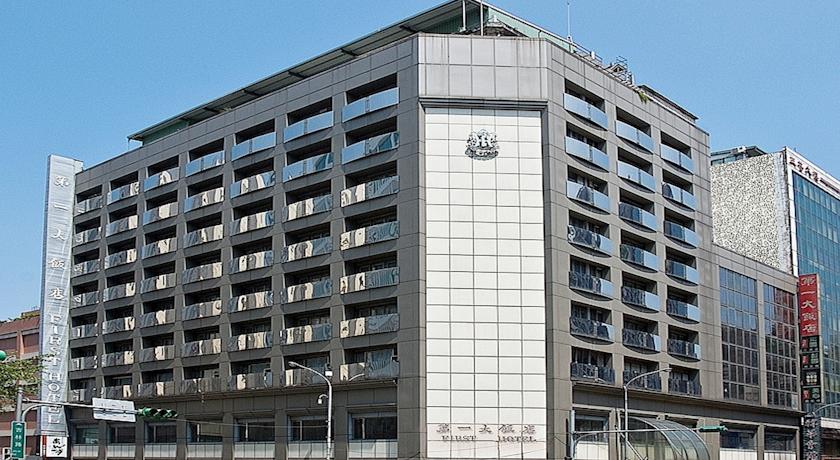 Фото 
Broadway Hotel
