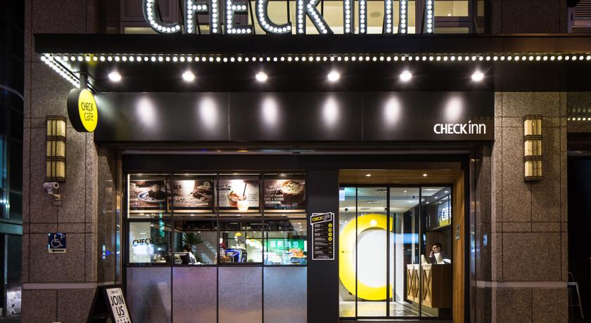 Фото 
Waverider House
