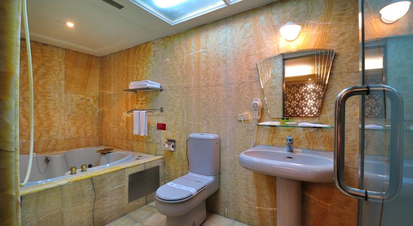 Фото 
Square One Kenting
