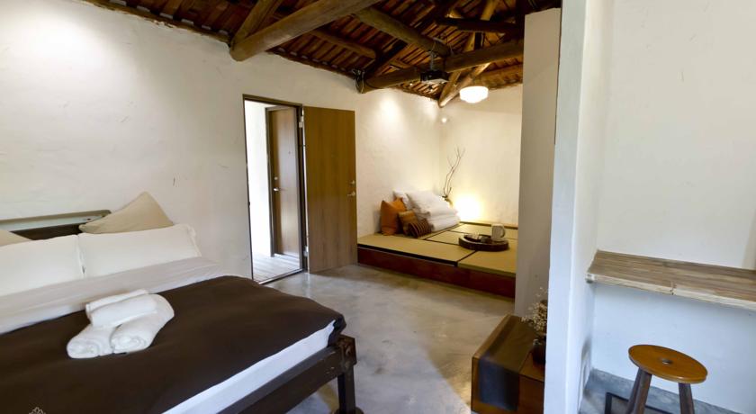 Фото 
Jing Ai Hotel
