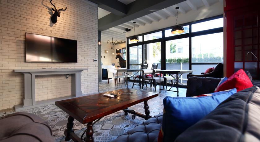 Фото 
Fairy Story Village Farm B&B
