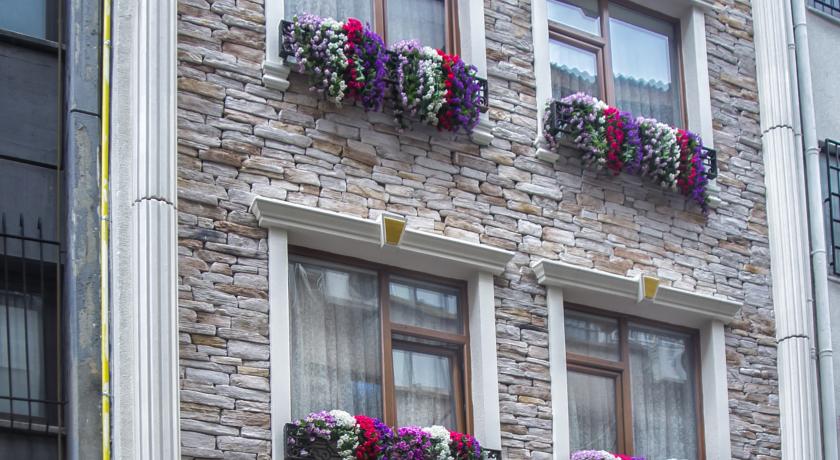 Фото 
Miran Hotel
