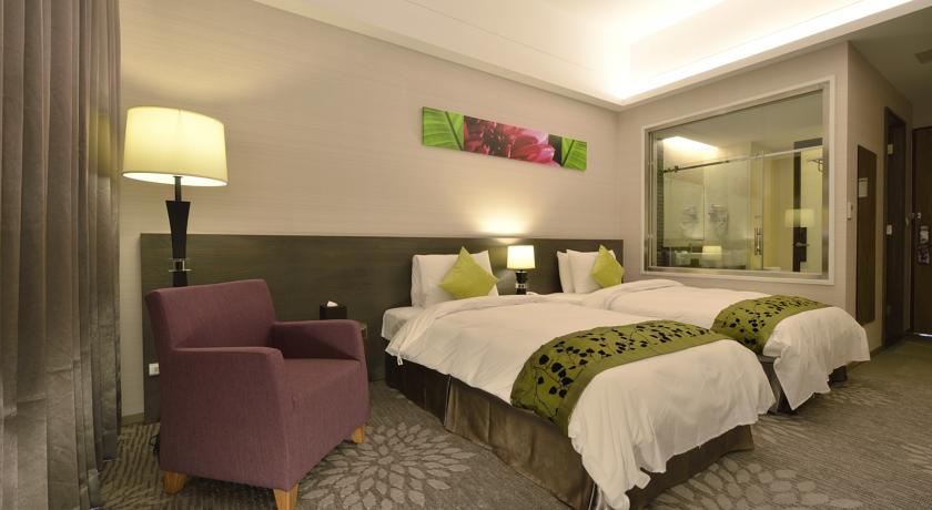 Фото 
Rocks Hotel
