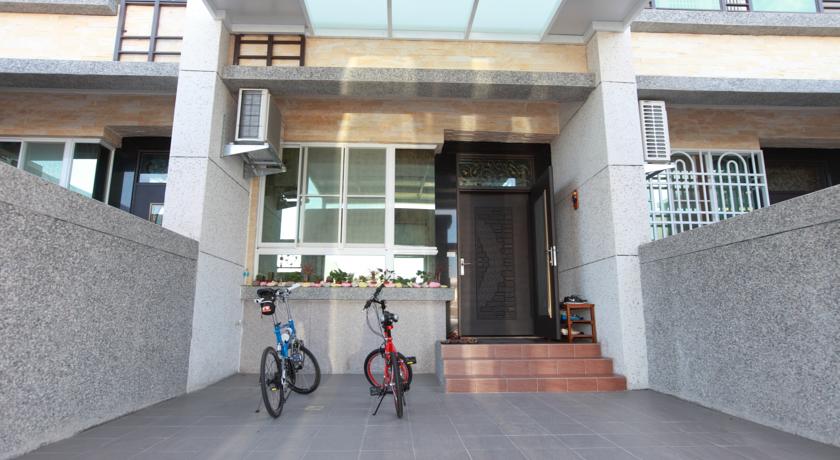 Фото 
Lotte City Hotel Tashkent Palace
