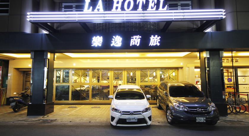 Фото 
Chor Minor Hotel
