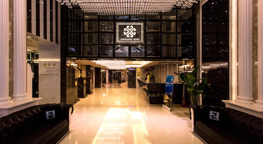 Фото 
Royal Residence Tashkent
