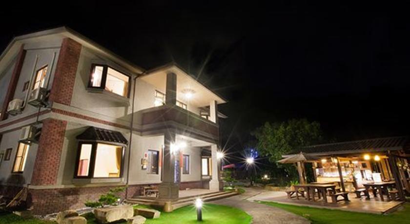 
Martin&#39;s Relais
