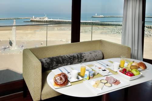 
Mercure Grand Hotel Seef &#47; All Suites
