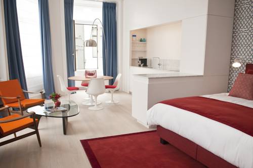 
Auckland City Hotel - Hobson St
