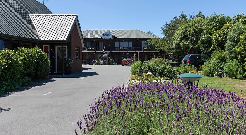 
970 Lonely Bay Lodge
