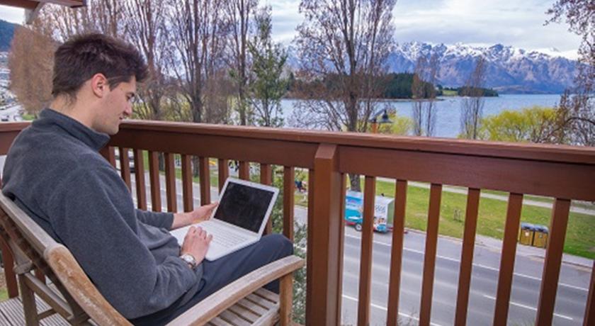 Фото 
Hotel Narsaq
