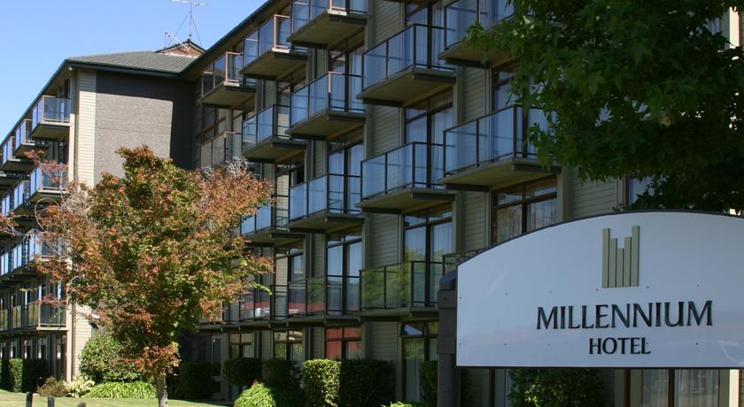 
Sasaki Apartments
