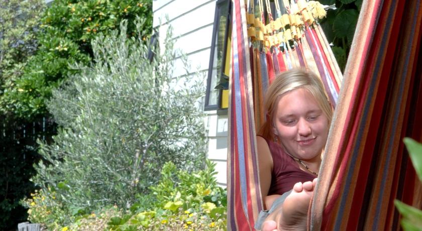 Фото 
Capbon Guesthouse
