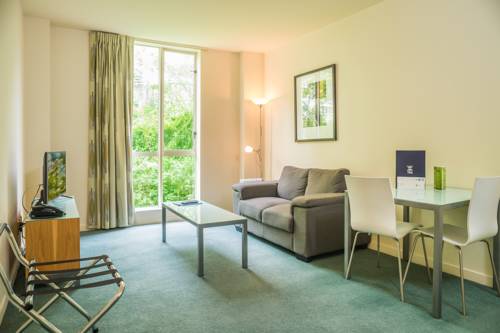 Фото 
Dolphin Beach Villa
