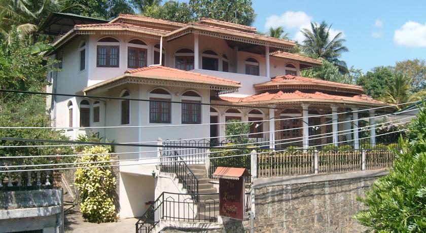 Фото 
Ritas Hotel
