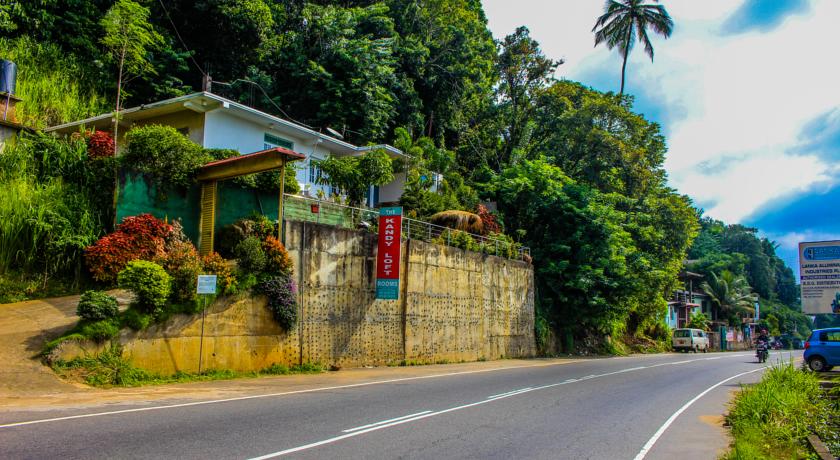 Фото 
Avon Hikkaduwa Guest House
