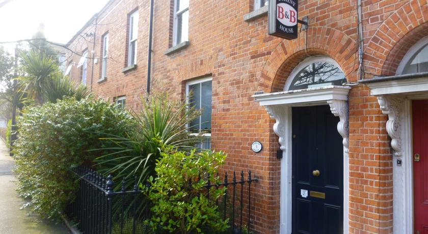 
Dublin International Hostel
